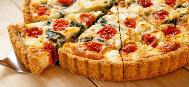 quiche de tomate, espinacas y queso feta
