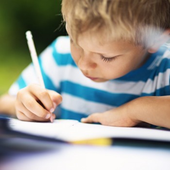 34 dictados para niños de primero de primaria, ¡divertidos y variados!