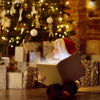 Mágicos cuentos cortos de Navidad para niños según su edad
