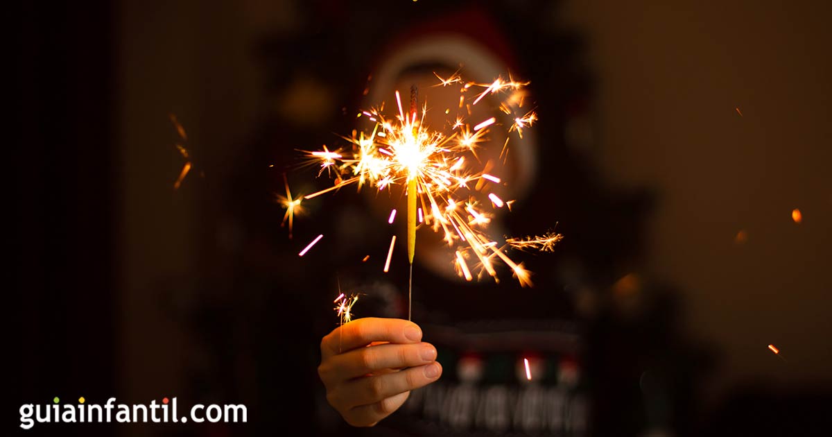 Los niños en la celebración navideña del día de velitas 