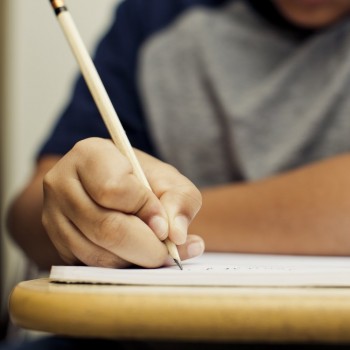 Los beneficios de que los niños tengan firma desde que son pequeños