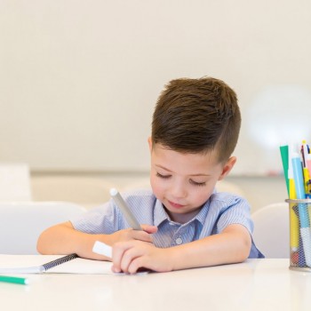 Esto es lo que la firma de los niños revela de su personalidad