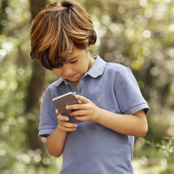 El uso del teléfono móvil no es nocivo para los niños