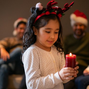 La bendición de las veladoras en Año Nuevo - Oración corta para niños