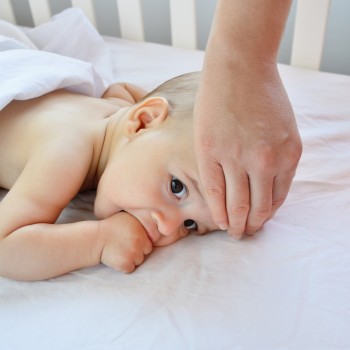 Babyglow: Un pijama que cambia de color si el bebé tiene fiebre