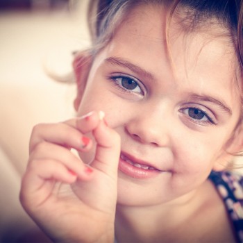 Qué es normal y qué no, cuando salen los nuevos dientes de los niños