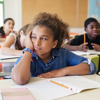 Cuando el niño que no quiere ir al colegio porque se aburre