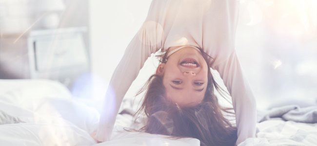 niños de energía amarilla