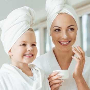 Madre Capricornio e hija Libra