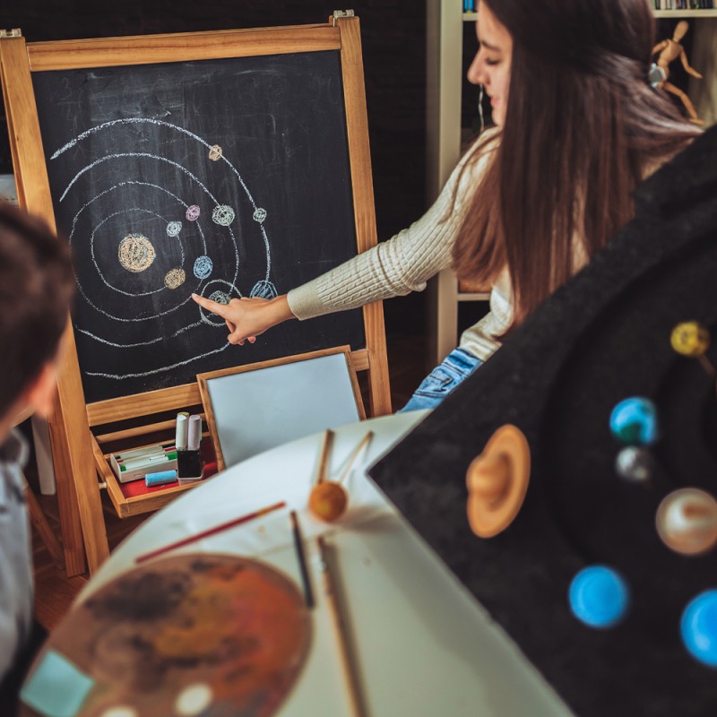 Truco para que los niños aprendan los nombres de los planetas en inglés