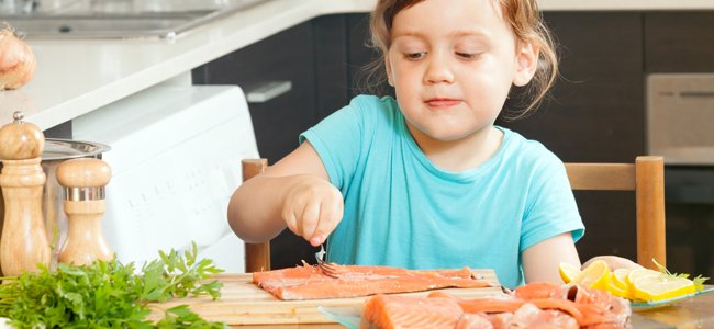 cómo hacer que tu hijo coma pescado azul y pescado blanco