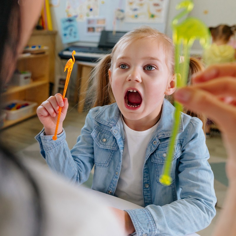 Qué hacer si el niño no sabe pronunciar la R S o C - Juegos de logopedia