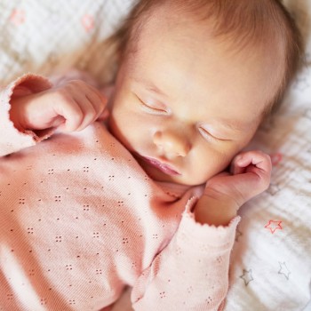 48 bonitos nombres para niñas con 4 letras que querrás poner a tu bebé