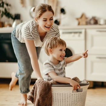 Aprovecha los quehaceres y mandados para conectar con tu hijo cada día