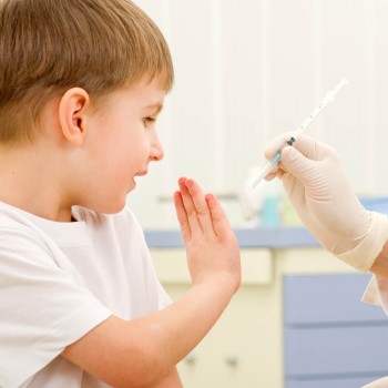 Los motivos que llevan a algunos padres a NO vacunar a los niños