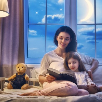 La razón secreta por la que los niños piden leer el mismo cuento cada noche
