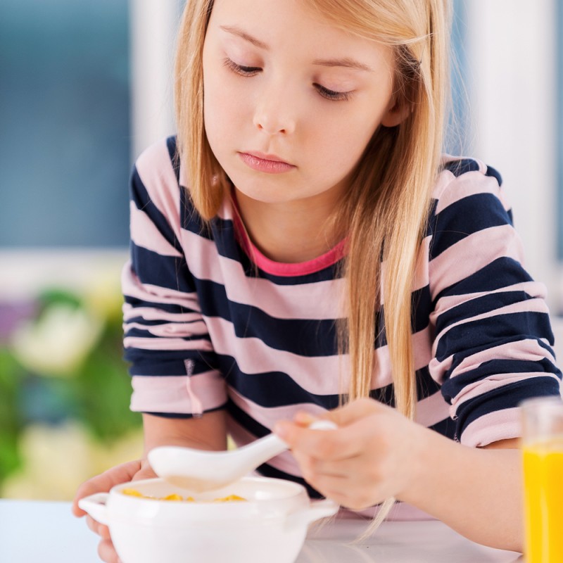 Qué NO debes hacer si tu hijo no quiere comer - Niños malos comedores