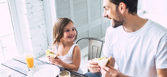 padres que comen sano, niños que son felices