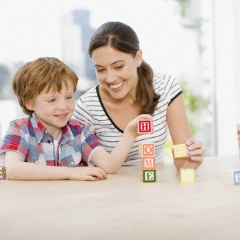 3 divertidos juegos para enseñar a los niños el abecedario