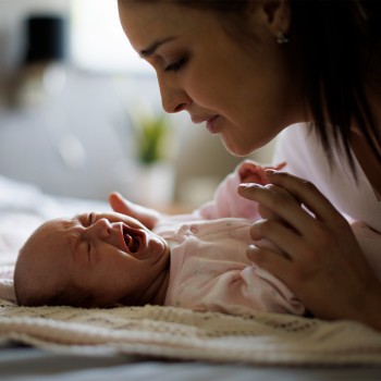 Oraciones para rezar por la salud de tu bebé recién nacido con amor