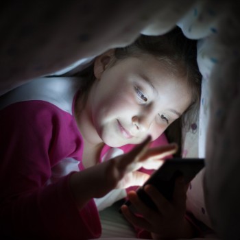 Trucos de los niños para que los padres no vean sus redes sociales