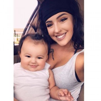 Estremecedor relato de una mujer tras dar a luz a su bebé con el que llorarás