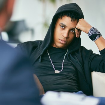 Tengo un adolescente rebelde, ¿qué recursos tengo en Miami Dade?