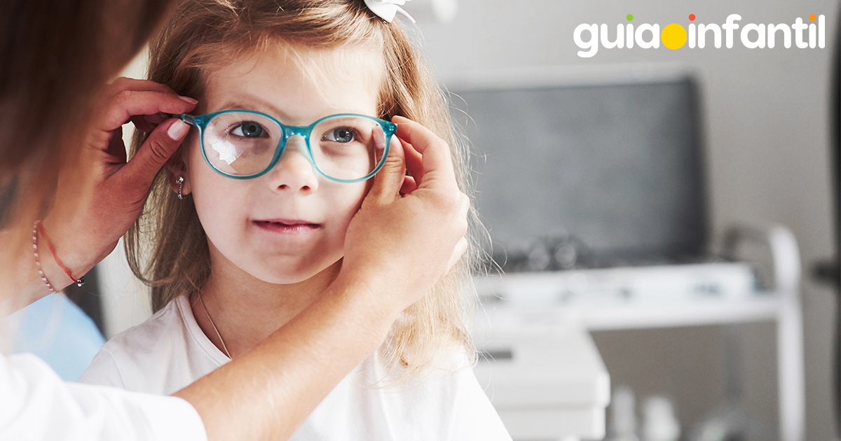 Ayuda de salud visual para niños en Miami Dade