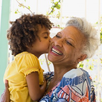 48 frases de cumpleaños para una abuela para agradecer sus enseñanzas