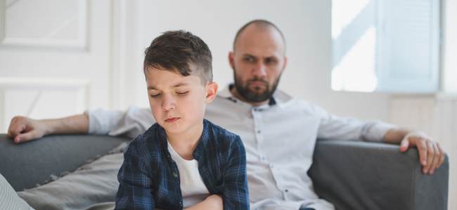 padres estrictos, abuelos consentidores