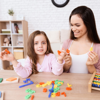 Ideas fáciles para trabajar la inteligencia lógico matemática con niños desde casa
