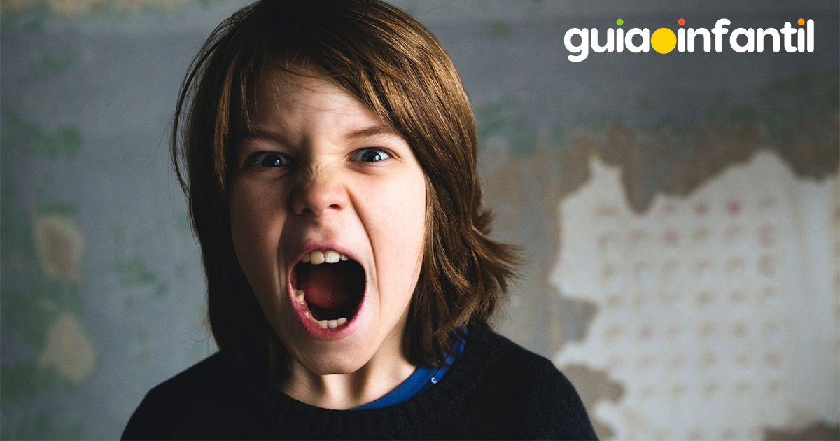 Niños mandones con sus padres