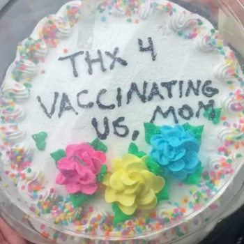 El agradecimiento viral de una adolescente a su madre por vacunarla en la infancia