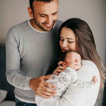 Consejos útiles para papás primerizos de los padres más experimentados