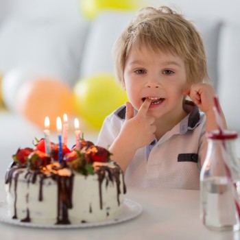 Frases para felicitar a los niños de nombre Mateo por su Día de Santo