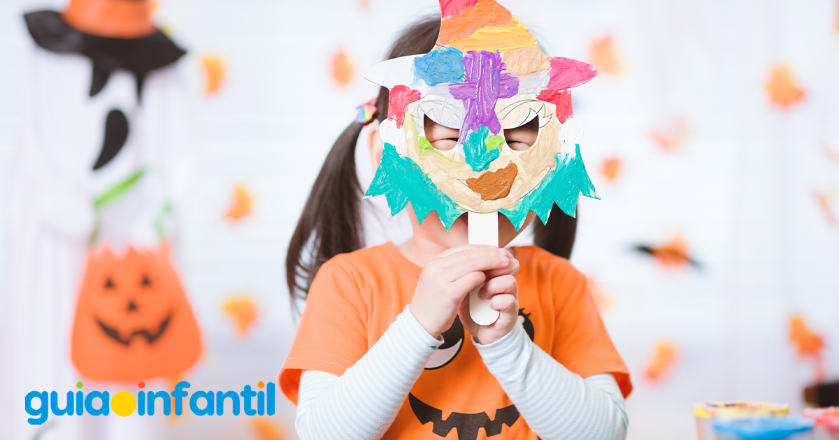 Máscara de bruja por Halloween