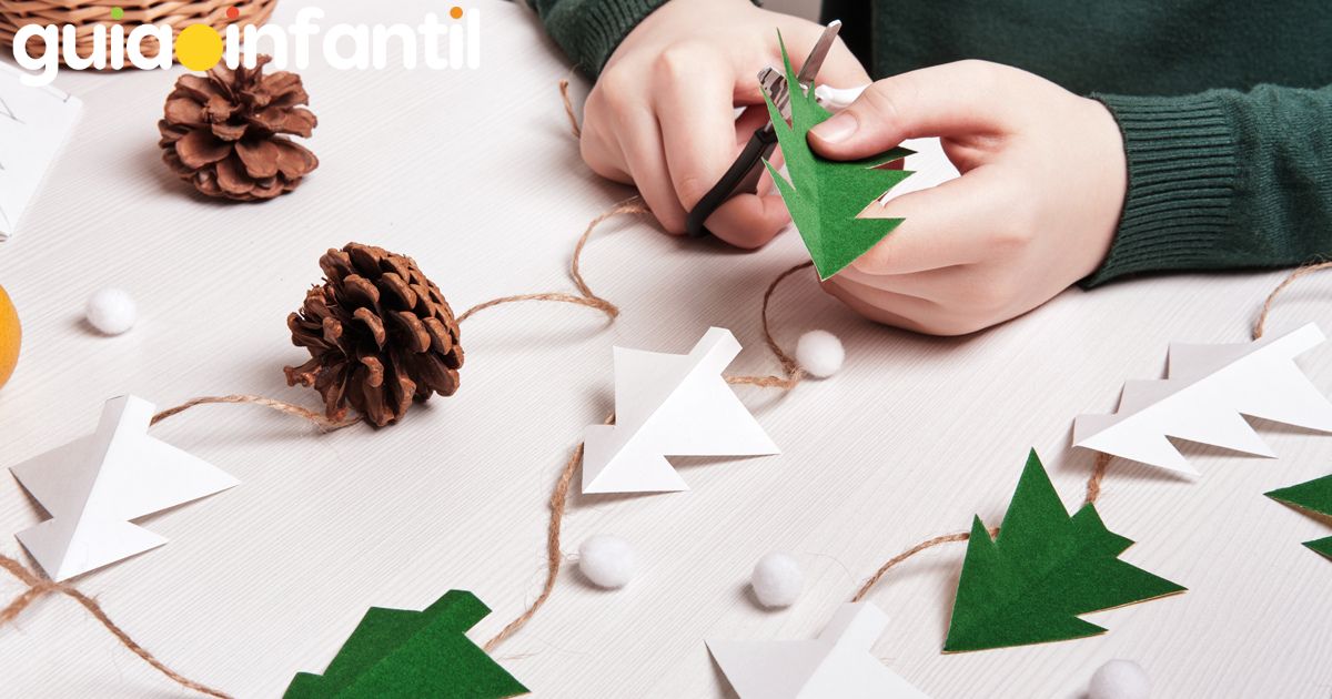 Guirnaldas de pinos navideños