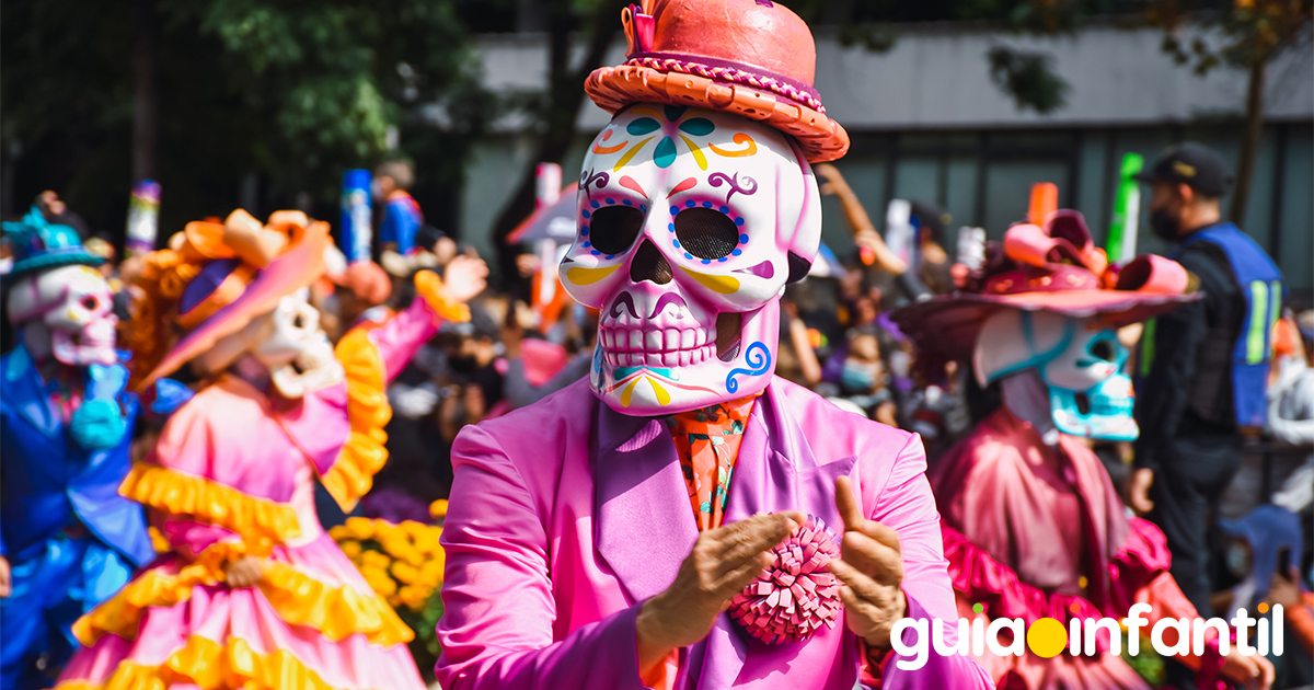 Cabeza gigante de papel maché para niños