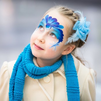 Ideas de pinturas faciales de Navidad para niños fáciles y divertidas