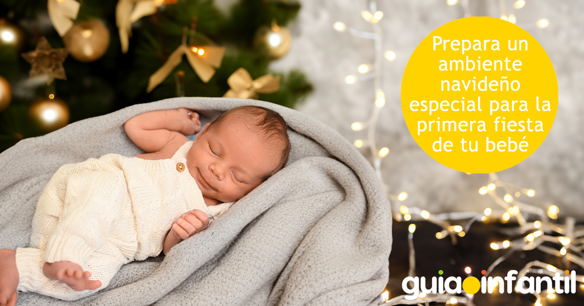 Ambiente de Navidad para la primera fiesta del bebé
