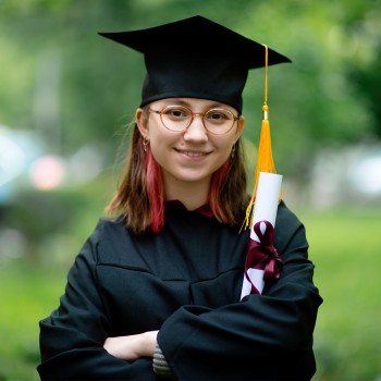 34 frases de graduación para niños de secundaria que llenan de emoción
