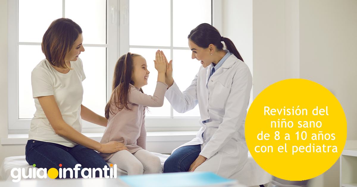 Revisión médica de un niño de 8 años