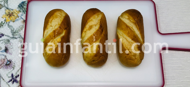 Torrijas elaboradas con panes de leche tradicionales