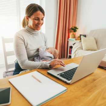 Ser mujer trabajadora y mamá... y no tener que elegir