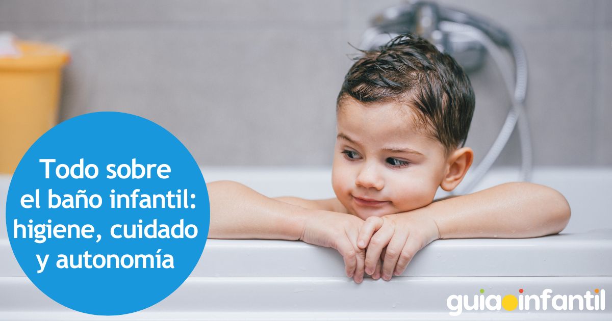 Pasos para una buena higiene al bañar a niños y niñas