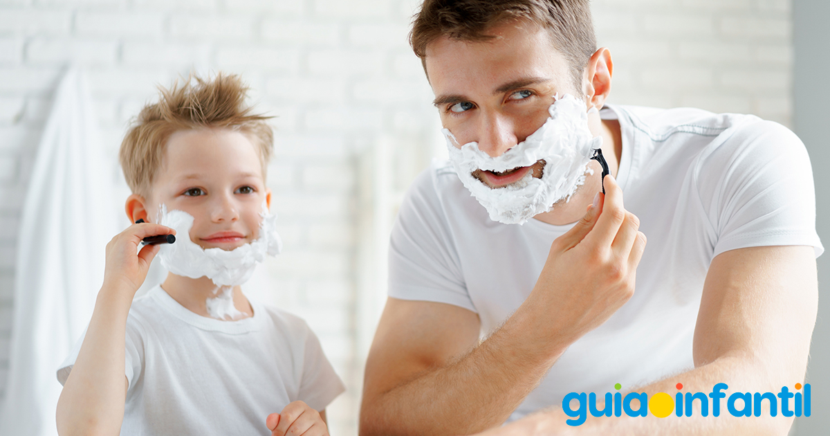 Imitar a papá el Día del Padre