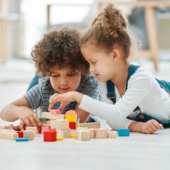 Beneficios de los juegos de construcción para los niños