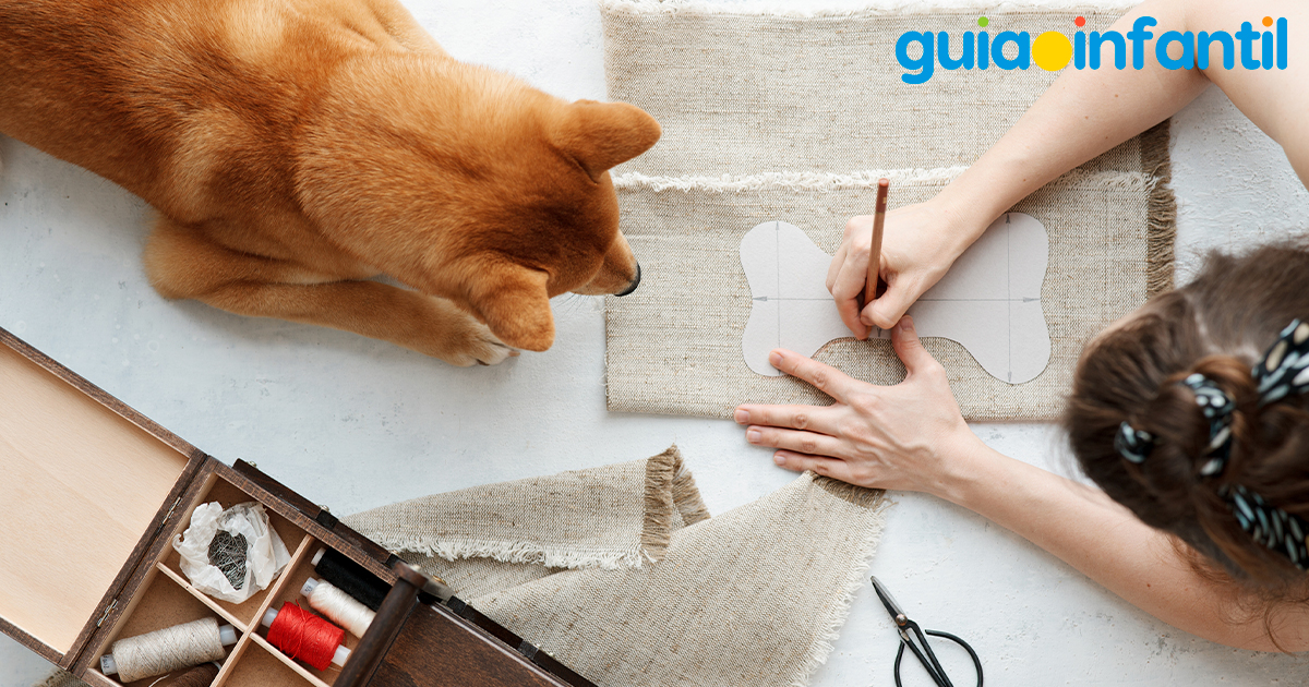 Manualidad de hueso de tela para perros