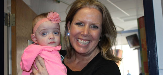 historia de adopación de una niña