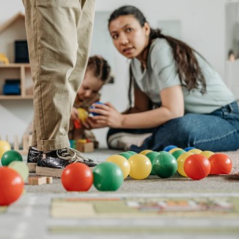 ¿Qué es el ticket guardería y cómo puede ayudarte a ahorrar si trabajas fuera de casa?